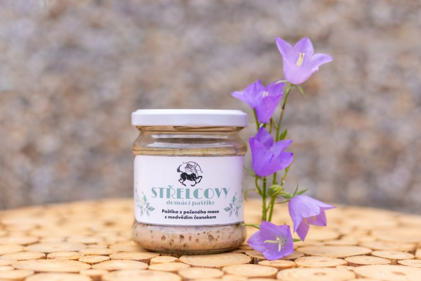 Paštika z pečeného masa s medvědím česnekem