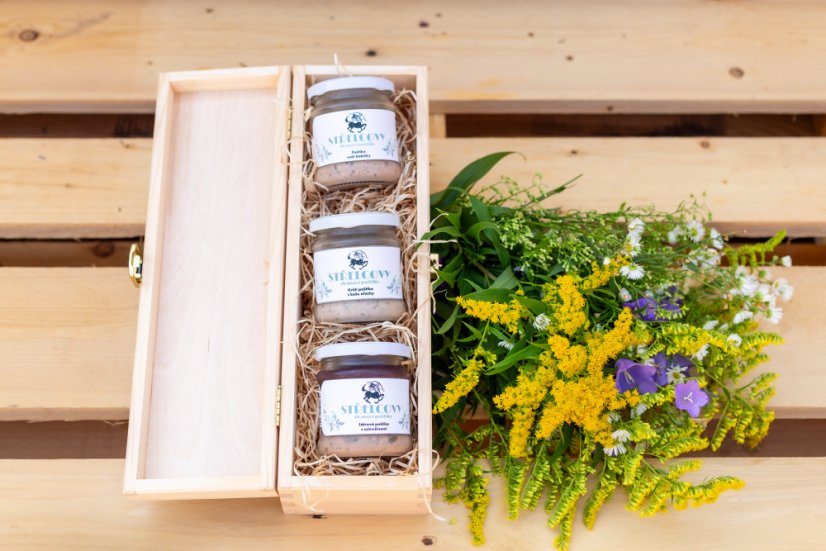 Dřevěná dárková krabička