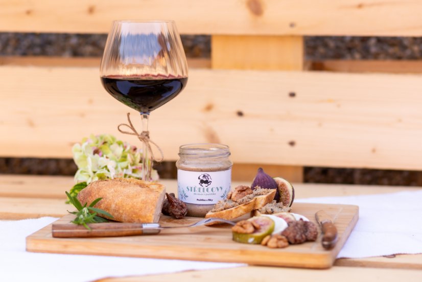 Krůtí játra zalitá v sádle