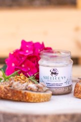 Paštika z pečeného masa se smaženou cibulkou